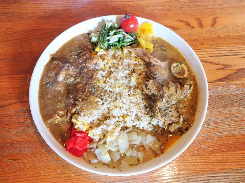 spicy curryスパイシーカリィ ばぐぅす屋／岩見沢市美流渡