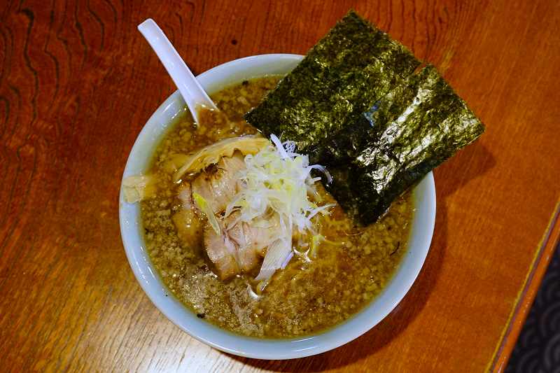 らーめんけけけ/背脂正油ラーメン