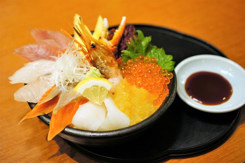 どんぶり茶屋 さっぽろ二条市場店の大漁丼（2,180円）