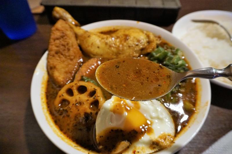 ファットバンブーのスープカレーのスープ