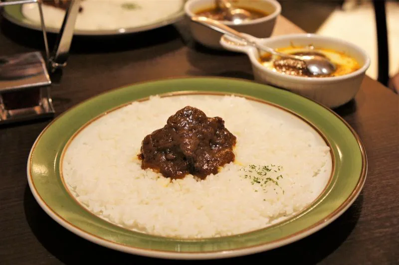 クロックの「ビーフチーズカレー」