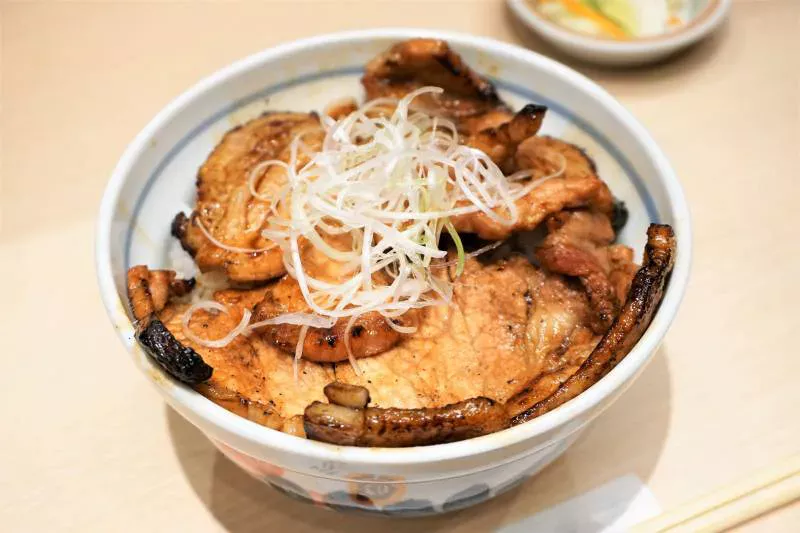 十勝豚丼いっぴんの「豚丼」
