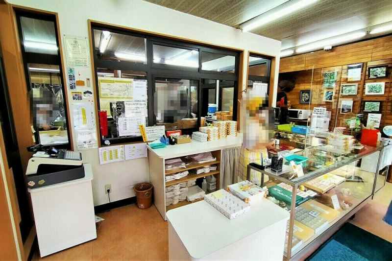 大黒屋商店の店内の様子