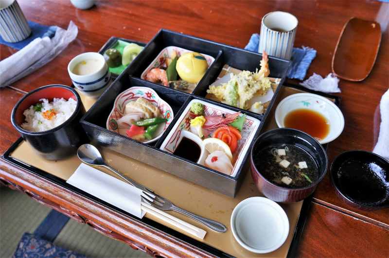 小樽貴賓館の松花堂弁当