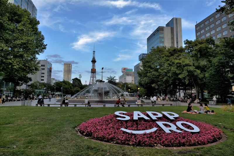 さっぽろテレビ塔と大通公園