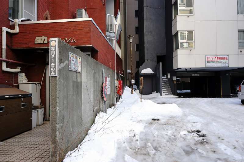 「味噌ラーメン専門店 狼スープ」の駐車場