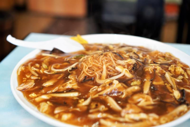 龍鳳　醤油あんかけ焼きそば