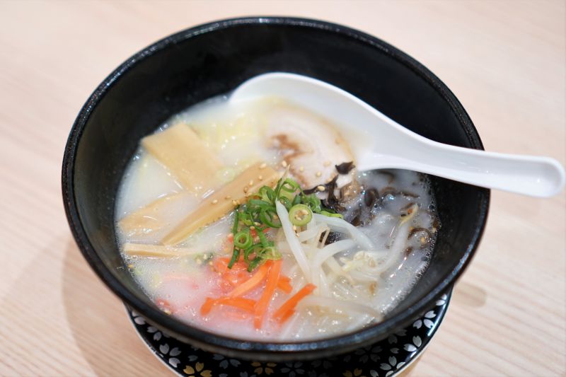 まつりや　鶏白湯ラーメン