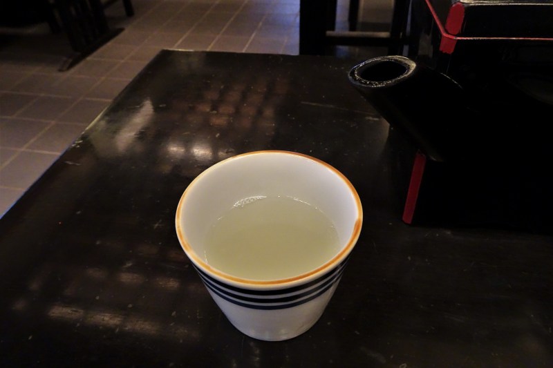 籔半のそば湯