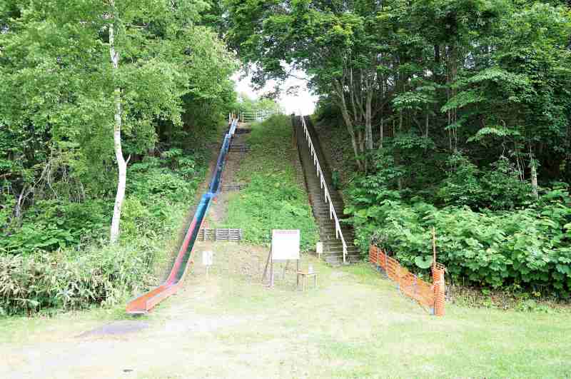 みかさ遊園キャンプ場のすべり台