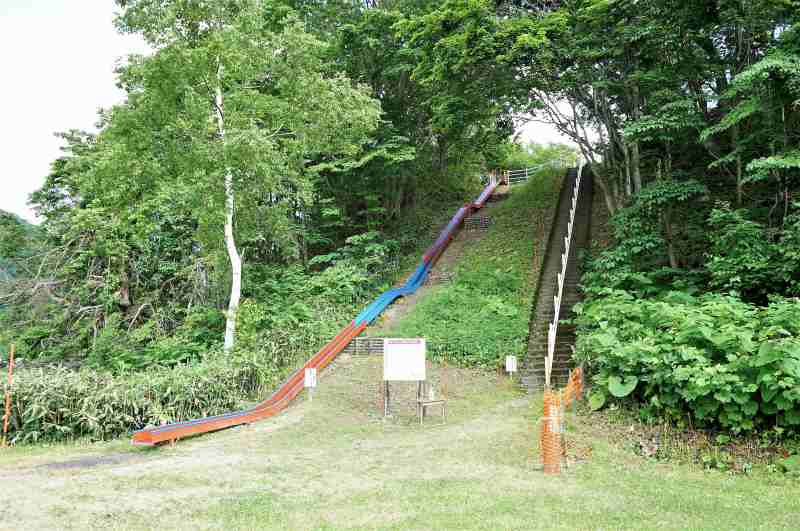 みかさ遊園キャンプ場のすべり台