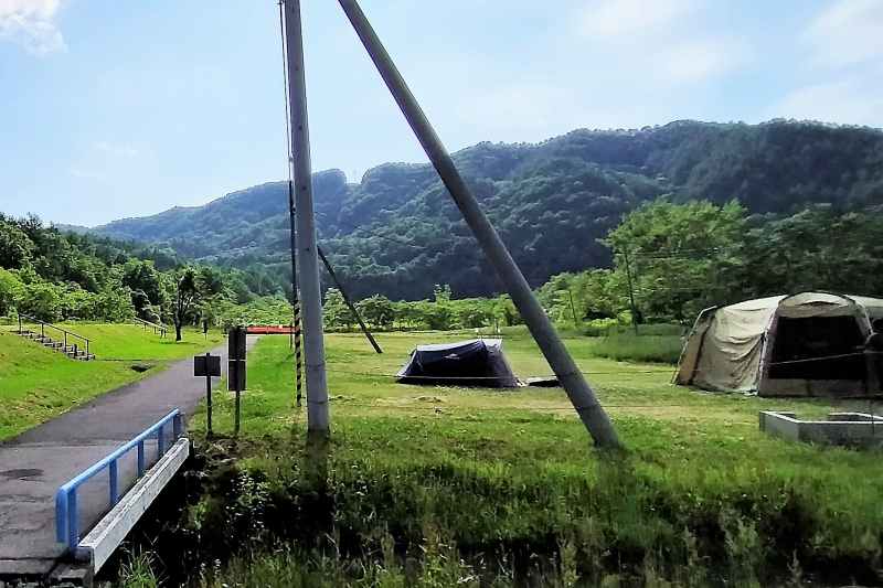 みかさ遊園キャンプ場の 炭捨て場