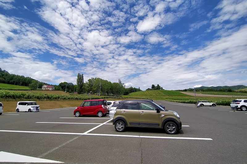 「カンパーナ六花亭」の駐車場