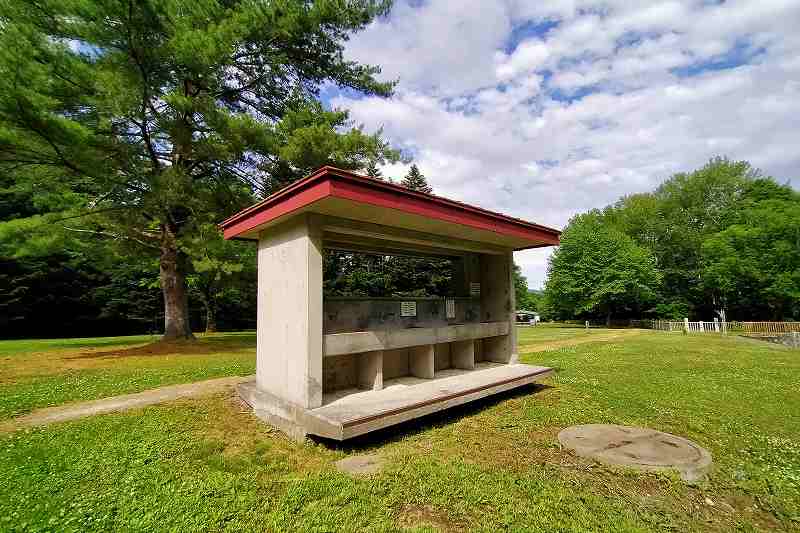 山部自然公園太陽の里の炊事場