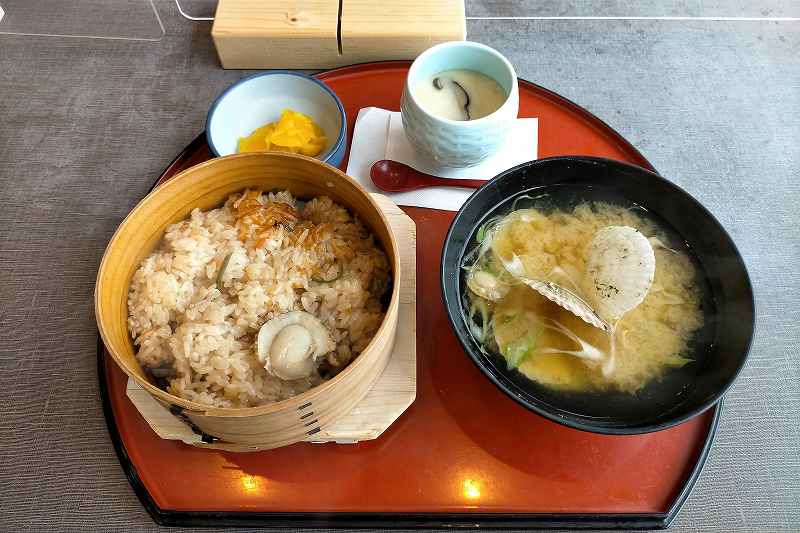 仙堂庵の噴火湾ホタテそば御前