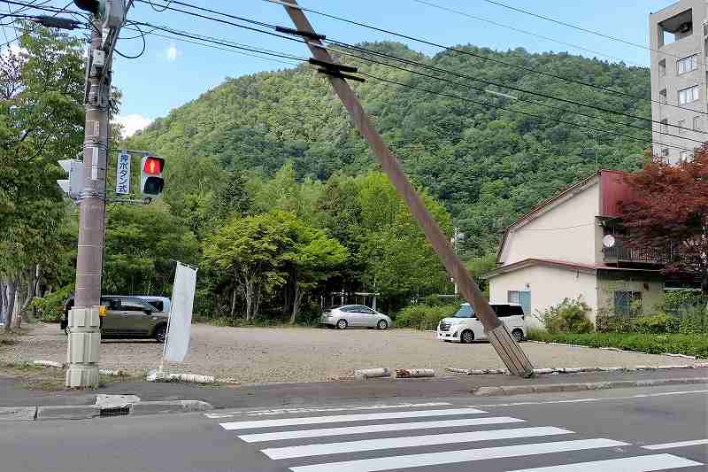 エクスクラメーションベーカリーの駐車場