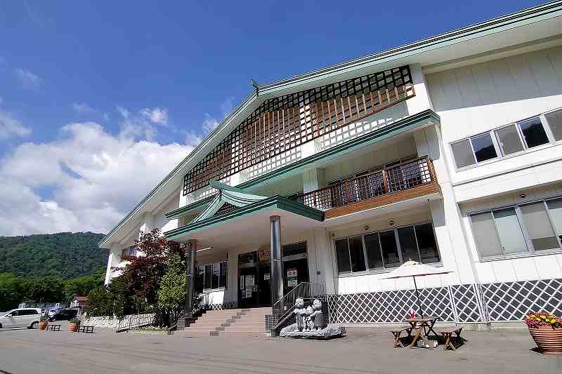 定山渓温泉湯の花　外観