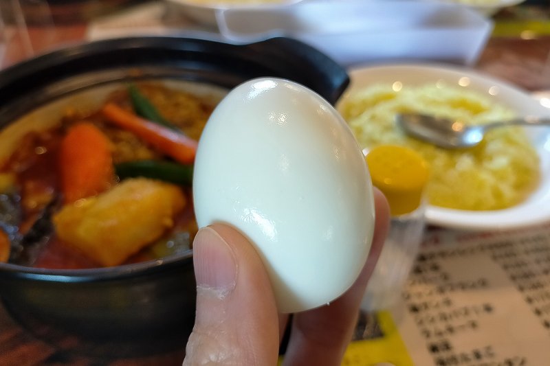 スープカレー天竺のゆで卵