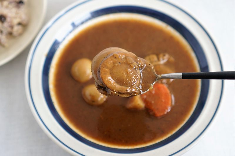 室蘭うずら園のスープカレー（ホタテ）