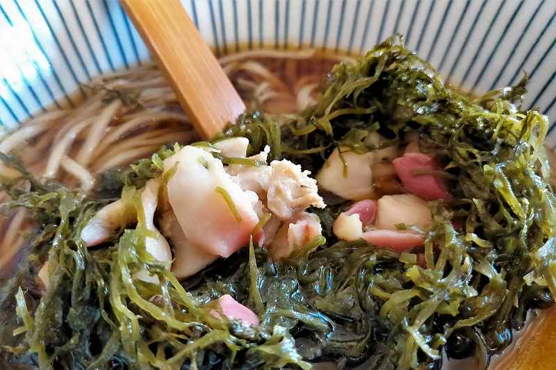 手打蕎麦春別のホッキ昆