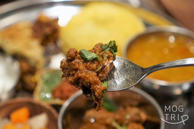 イエティキッチンの「ダサインプレート」