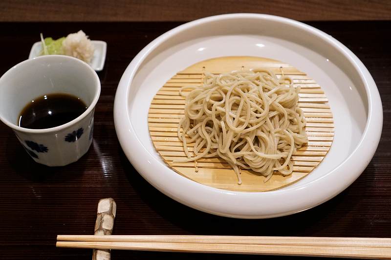 和仏料理 手打蕎麦 坂の「お蕎麦」