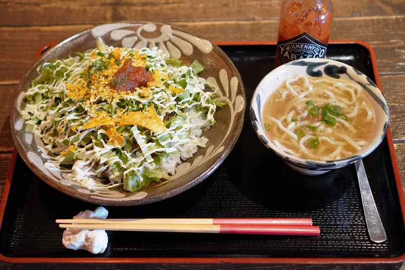 もいわ太陽食堂　タコライス定食