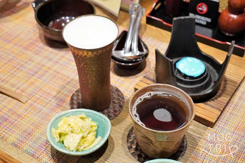 あなご屋 銀座ひらい　ビールとお茶