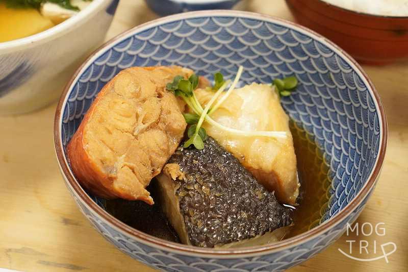 大衆割烹三州屋 銀座本店　魚の煮つけ