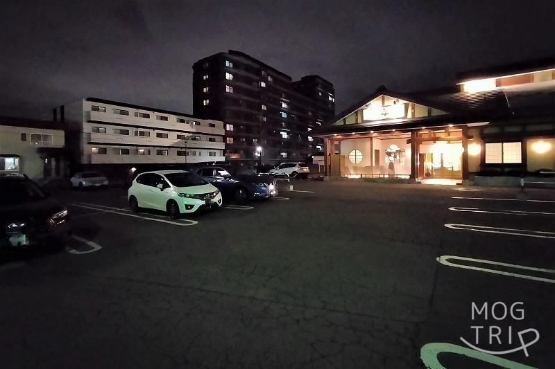 鮨処なごやか亭　福住店駐車場