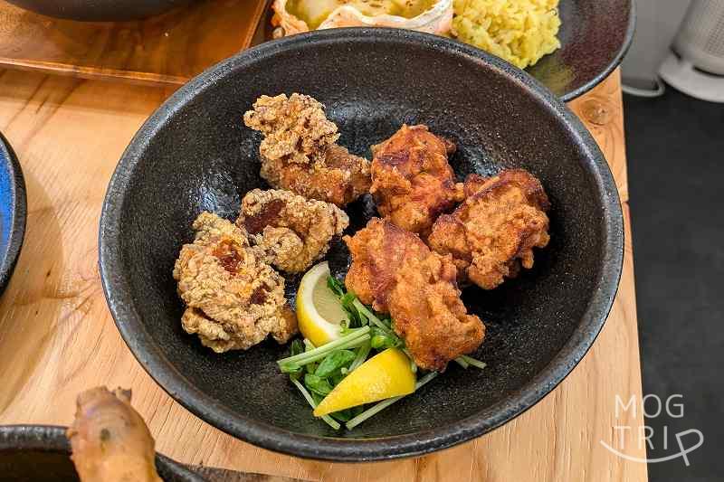 ガラク本店の「オリジナルザンギ2種セット」