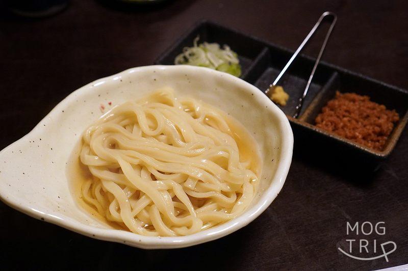 札幌「氷雪の門」〆のうどん