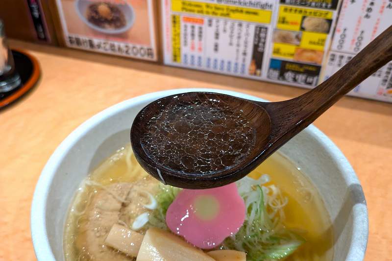 うめきちの「ラーメンのスープ」