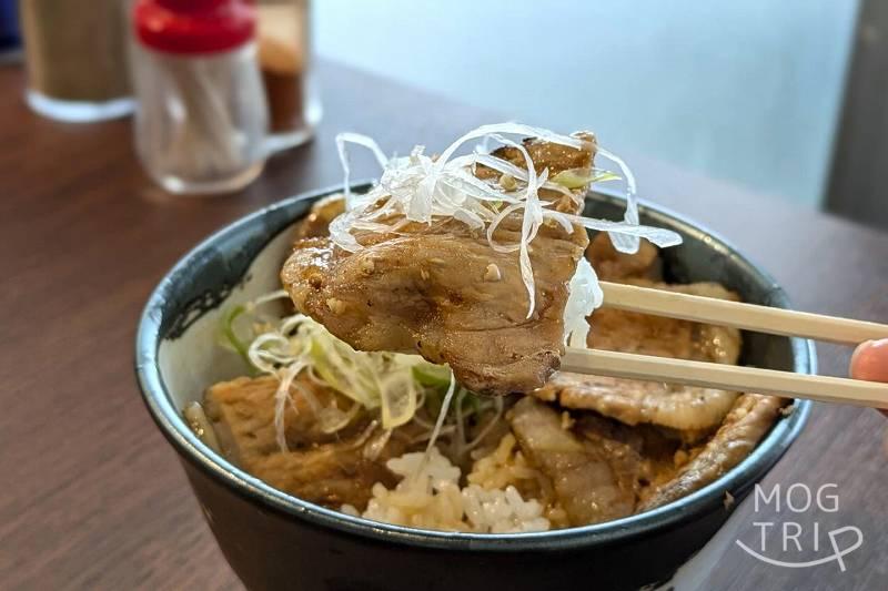 ラーメン豚丼処二代目けけけの「札幌豚丼並」