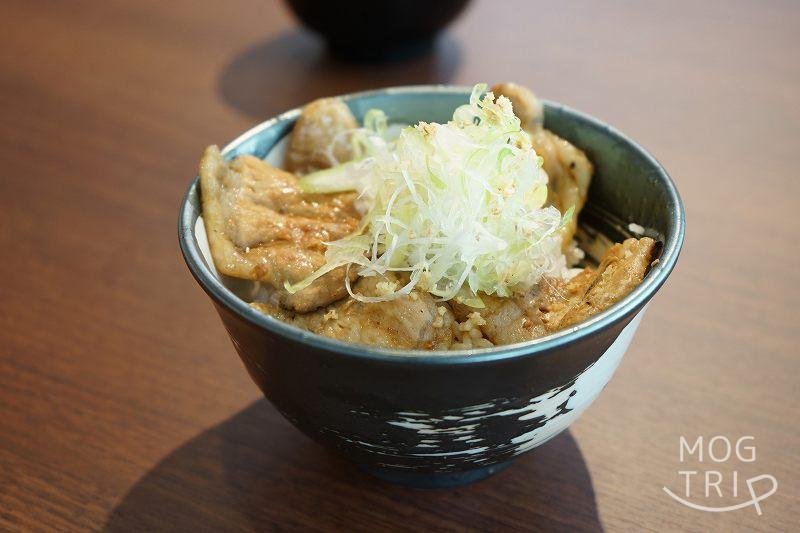 ラーメン豚丼処二代目けけけの「札幌豚丼並」