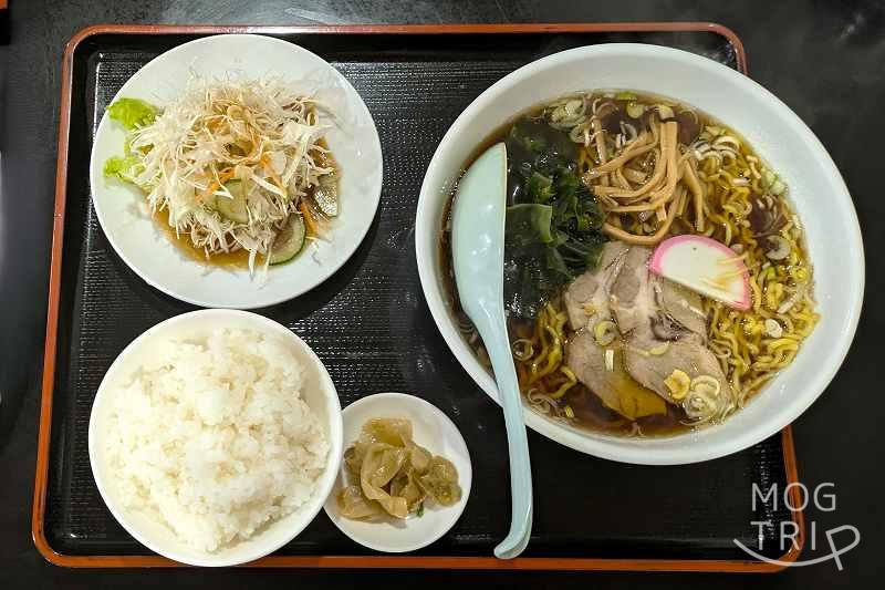 中華神龍の「ラーメン定食」