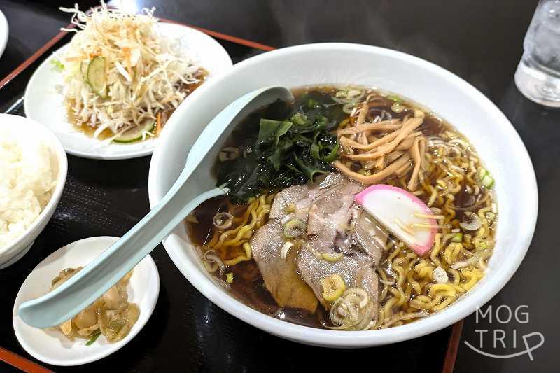 中華神龍の「ラーメン定食」