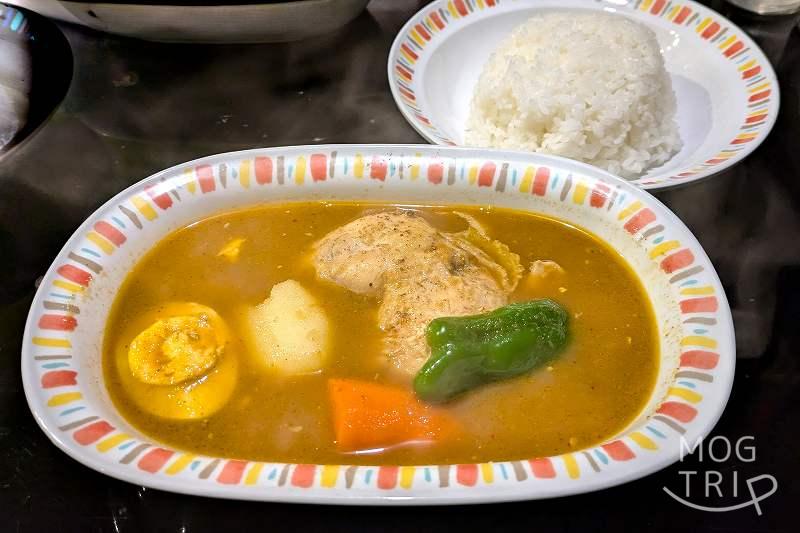 村上カレー店プルプルの「チキン・ベジタブル」