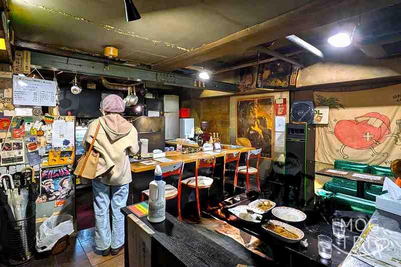 村上カレー店プルプルの「店内の様子」