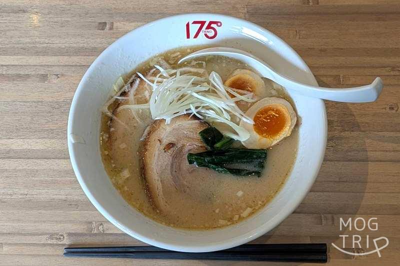 175°DENO担担麵の「白湯醤油ラーメン」
