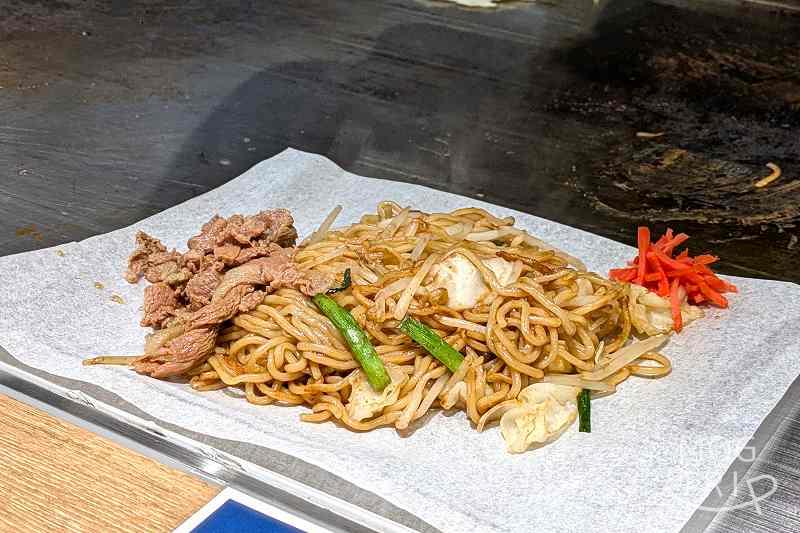 鉄板ジンギスカン村はしの「ジンギスカン焼きそば」