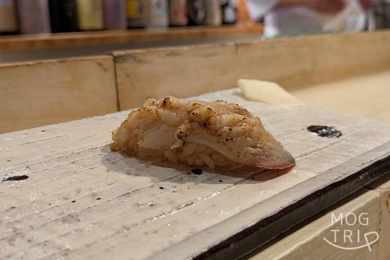 寿司・肴匠くりやの「ホッキ」