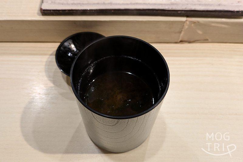 寿司・肴匠くりやの「お味噌汁」