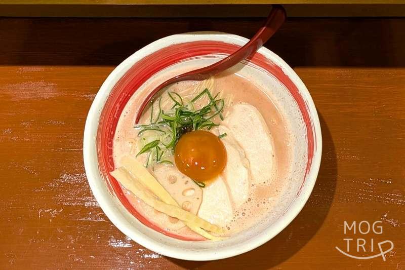 ラーメンルームテンロウの「濃厚海老麺」