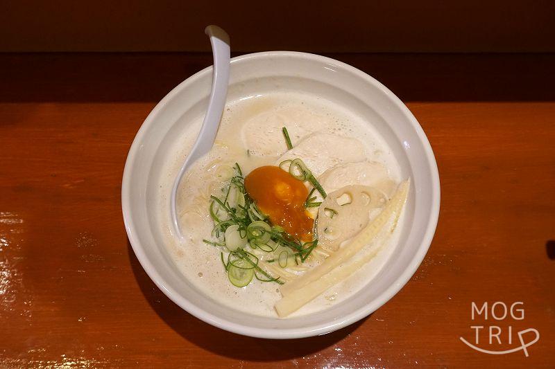 ラーメンルームテンロウの「鶏白湯」