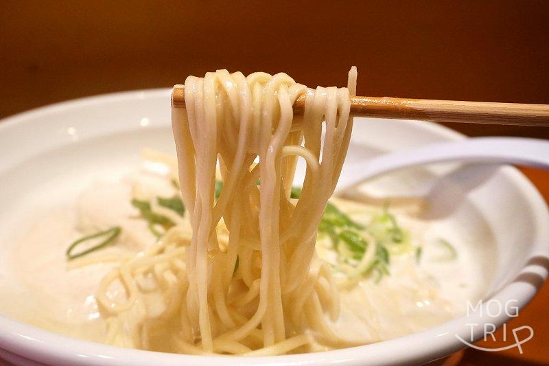 ラーメンルームテンロウの「鶏白湯」