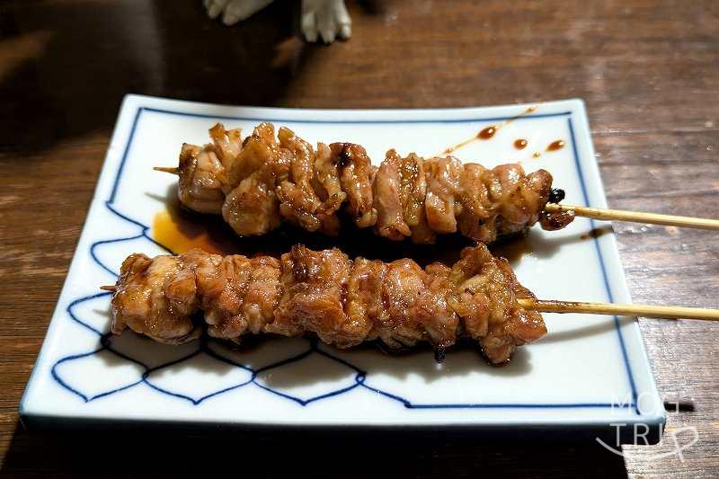 焼き鳥やむやの「せせり」