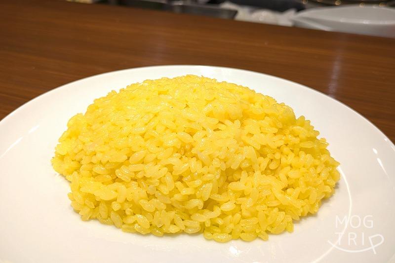 食堂ろらんじゅの「魚介のフレンチカレー(前菜付)」