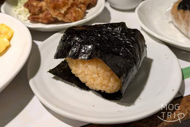蜂屋の「おにぎり(たらこバター醤油)」