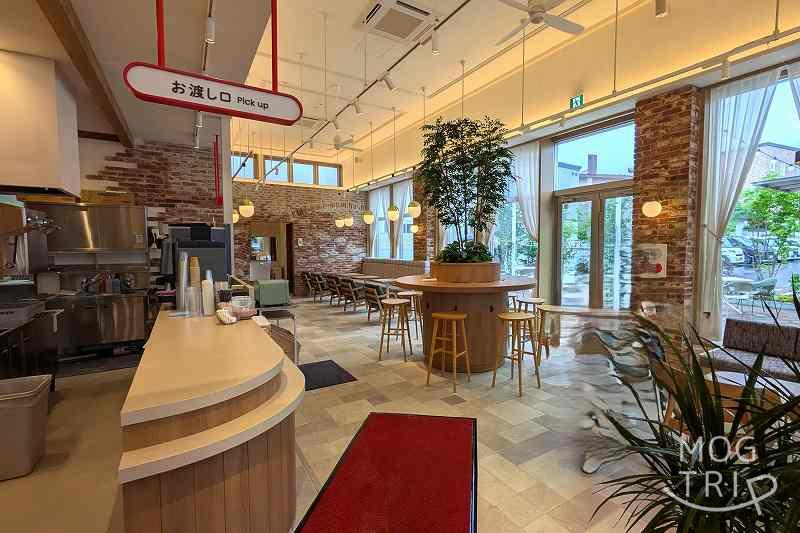 どんぐり本店の「イートインスペース」
